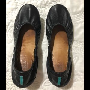 Tieks Matte Black Flats Size 8
